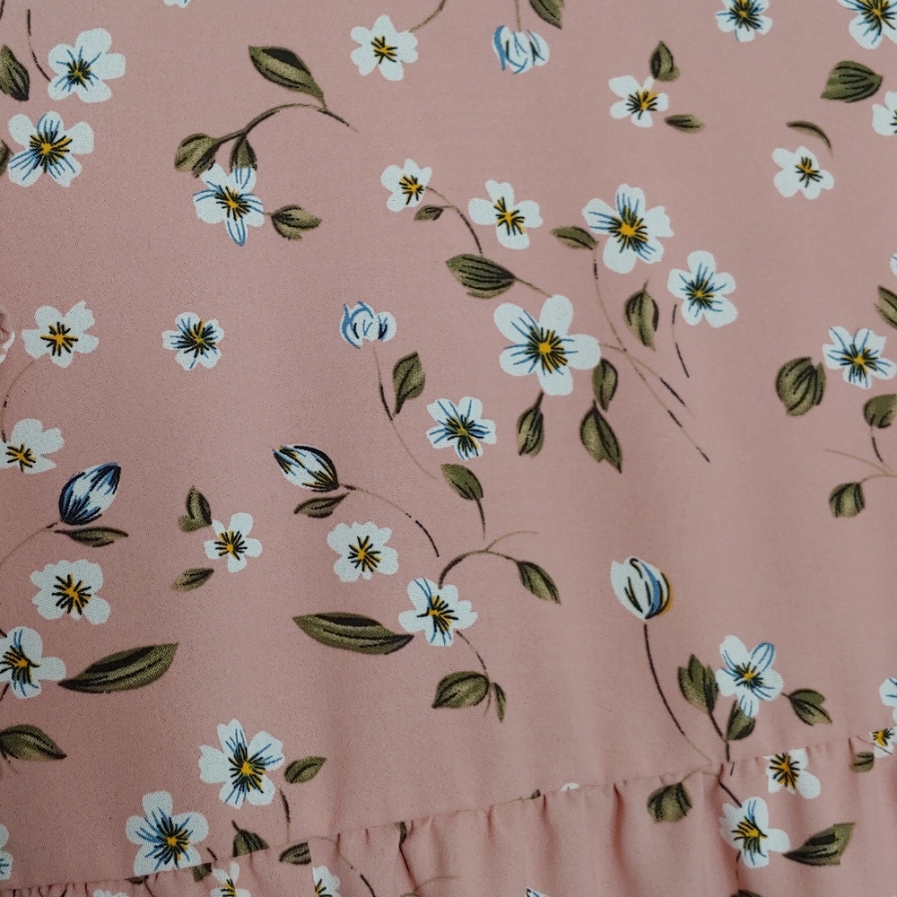 Shein Women's Spring Pink Ruffled Short Sleeve Tiered Floral Blouse Size Large - Picture 7 of 15